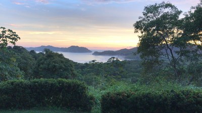 Lots and houses for sale with ocean views in Costa Rica - live in Paquera, a magical place to share with the family