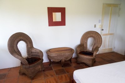 hotel-horizontes-de-montezuma-room-seats