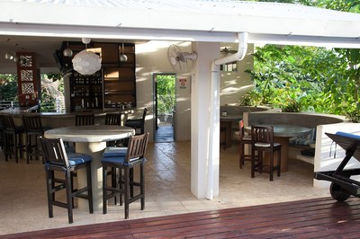 KRAIN_ Hotel Laguna Mar_Bar and Restaurant