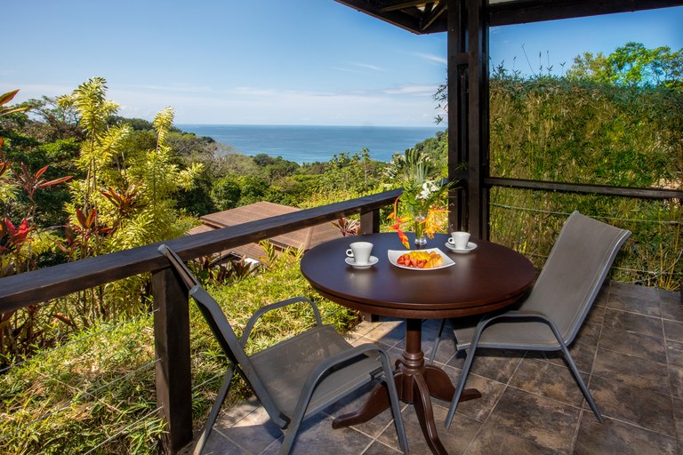 Tiki Villas Rainforest Lodge and Spa: Near the Coast Hotel/Resort/Hostel For Sale in Uvita