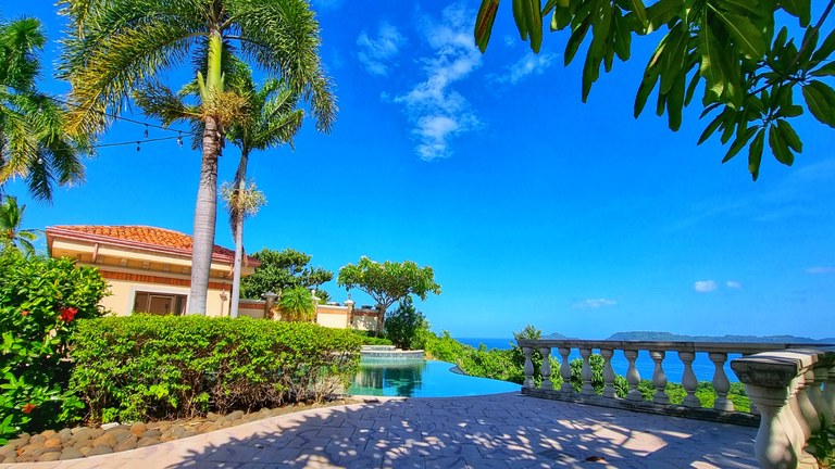 Papagayo Condos  Lot #30: They live in one of the best luxury communities, on the quietest beach in Costa Rica
