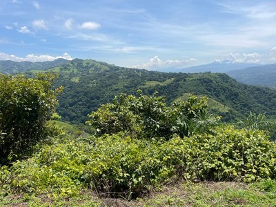 Venta lote en Residencial Vista Mar vista al mar y montañas entre San Mateo y Orotina Alajuela Costa Rica
