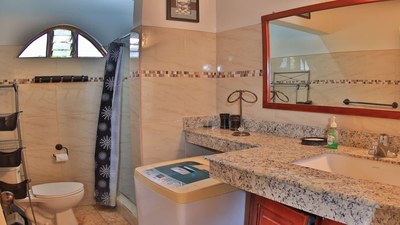 Bathroom of Tuscany Style villa Close To Potrero, Guanacaste