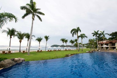 Pool Area of Luxury 2 Bedroom Ocean Front 2 Storie Condo in Flamingo