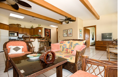 Casa Tigre for rent- Beautiful living roomto share