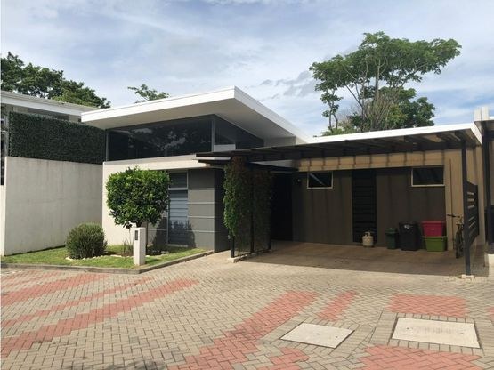 House For Rent in Brasil
