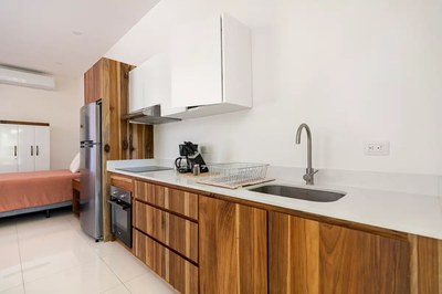 Guana Jungle Rental-Kitchen & Dinig Costa Rica Modern Contemporary Rental Home in Gated Community.