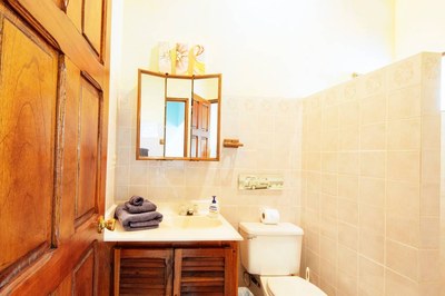 Casa Luna Miel_ Master Bathroom