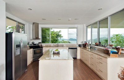 Kitchen - Luxury house for sale with ocean view in Paquera Costa Rica 