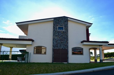 Spectacular House for Sale in San Isidro de Heredia Domus Verum Real Estate Costa Rica 004.jpg