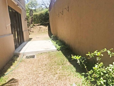 Venta Casa en Condominio 3 Habitaciones Amplio Jardin Brasil de Mora Cuidad Colon