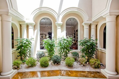 Villa Venecia Bosques de Lindora Residence for sale!