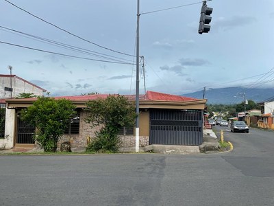 Casa San Joaquín de Flores