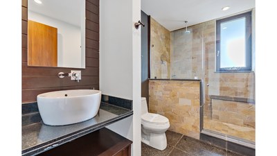 Luxury bathroom - Spectacular Penthouse for sale, overlooking the sea and the natural reserve of Manuel Antonio Costa Rica