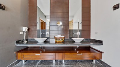 Luxury bathroom, Panoramic Suites for sale in the natural reserve of Manuel Antonio Costa Rica