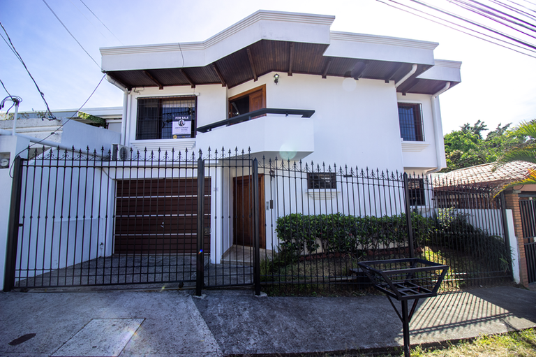 House For Sale in Alajuela