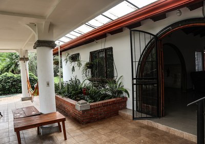 House entrance from lower entertainment area.JPG