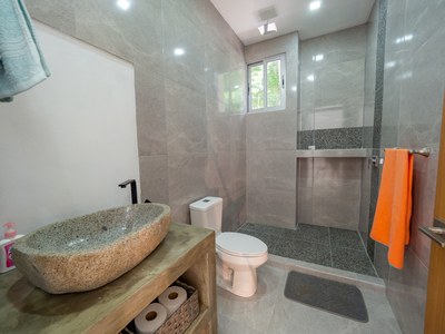 Bathroom. Rainforest dream house for sale in Costa Rica Near the Coast