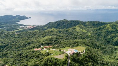 Luxurious house for sale with ocean and jungle views in Guanacaste Costa Rica