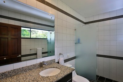 escazu-luxury-4-bedroom-villa-condominium-aracari-15.jpg