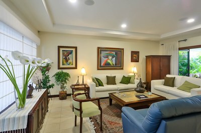 escazu-luxury-4-bedroom-villa-condominium-aracari-9.jpg