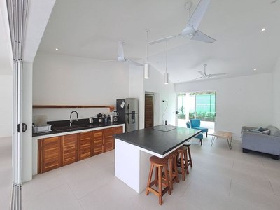 9-House with Pool and Studio For Sale - Maison a Vendre - Playa Samara Guanacaste Costa Rica.jpg