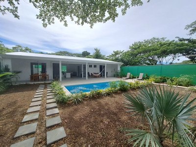 2-House with Pool and Studio For Sale - Maison a Vendre - Playa Samara Guanacaste Costa Rica.jpg
