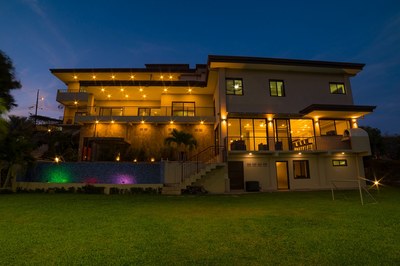Sale-house-luxury-Hacienda-Los-Reyes-Costa-Rica-night-perspective.JPG
