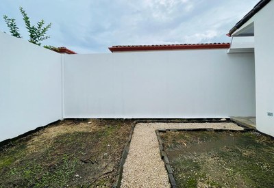 Venta Casa en Condominio con amplio jardín Ciudad Colon Costa Rica