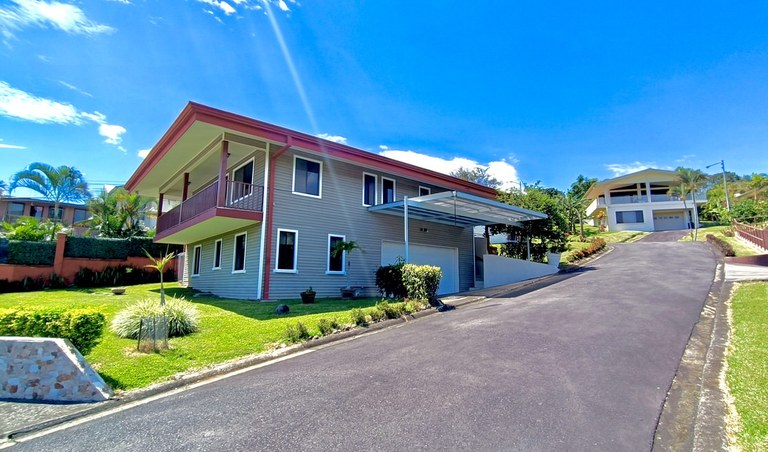 Condominio Mountain View: House for sale in Santa Barbara Costa Rica