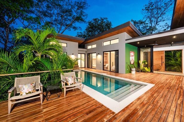 Modern Jungle Villa: House For Sale in Playa Grande's Pristine Location