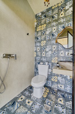 Finca Toltec - Outdoor Bathroom.jpg