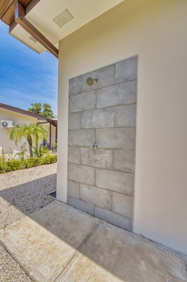 THE POINT 20 Outdoor Shower.jpg