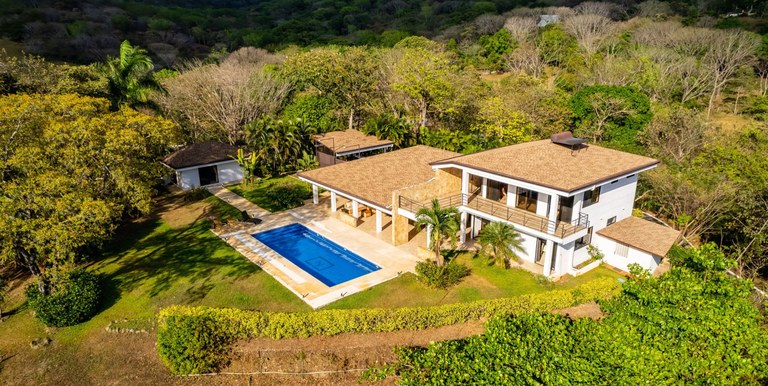 Quinta Turrubares: 🏡 Exquisite Luxury Panoramic-View Quinta in Turrubares, San José, Costa Rica 🏝️