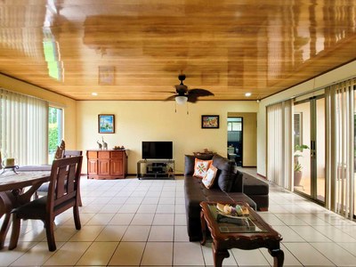 real-estate-costa-rica-central-vallley-costa-ricaWhatsApp-Image-2024-06-19-at-9.00.52-PM.jpg