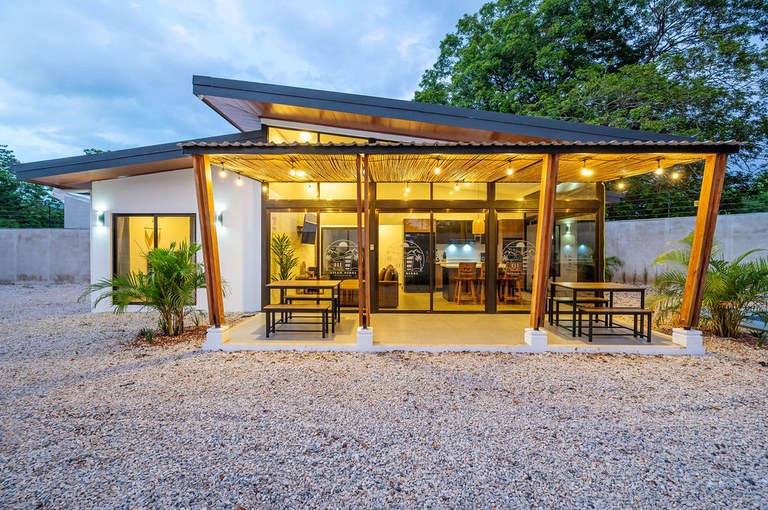 Villa Nissi: Se Vende Casa Cerca del Mar en Tamarindo